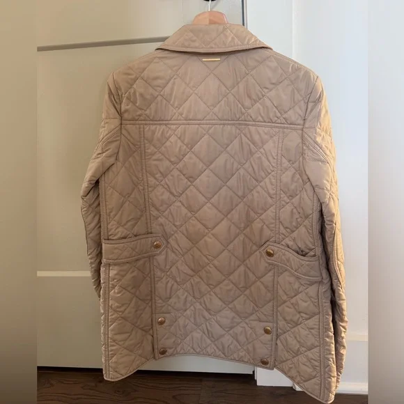 Authentic Burberry jacket - Picture 3 of 6